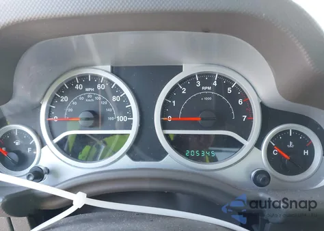 2010 Jeep Wrangler Unlimited Sahara из США, поврежденный, VIN 1J4BA5H14AL182358